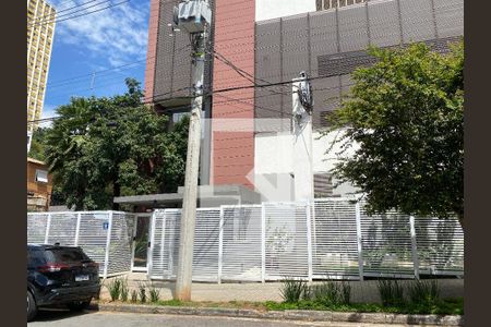 Apartamento para alugar com 70m², 2 quartos e 2 vagas Apartamento para alugar com 70m², 2 quartos e 2 vagasFachada