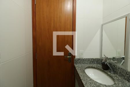 Casa à venda com 350m², 3 quartos e 8 vagasLavabo da Garagem