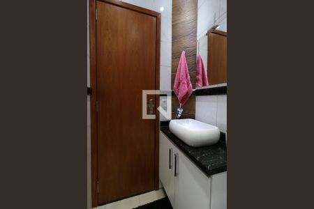 Casa à venda com 350m², 3 quartos e 8 vagasLavabo 1