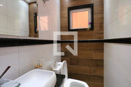 Casa à venda com 350m², 3 quartos e 8 vagasLavabo 1