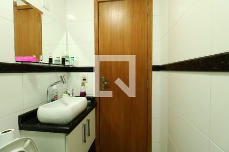 Casa à venda com 350m², 3 quartos e 8 vagasBanheiro Social