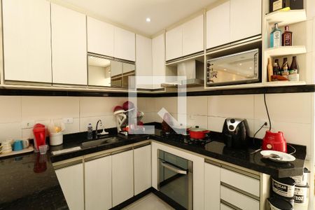 Casa à venda com 350m², 3 quartos e 8 vagasCozinha
