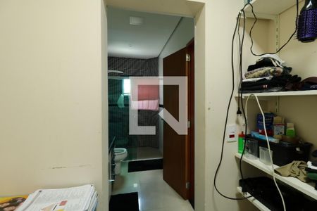 Casa à venda com 350m², 3 quartos e 8 vagasCloset da Suíte