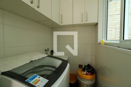 Casa à venda com 350m², 3 quartos e 8 vagasÁrea de Serviço