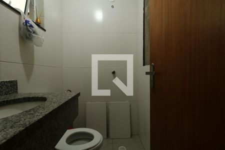 Casa à venda com 350m², 3 quartos e 8 vagasLavabo da Garagem