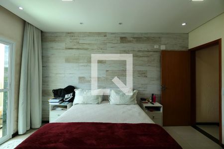 Casa à venda com 350m², 3 quartos e 8 vagasSuíte