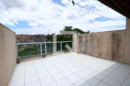 Área Comum de casa à venda com 3 quartos, 350m² em Parque Sao Vicente, Santo André