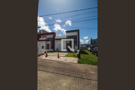 Casa de condomínio à venda com 103m², 2 quartos e 2 vagasFachada