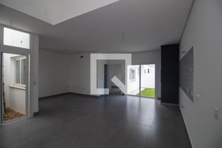 Sala de casa de condomínio para alugar com 2 quartos, 103m² em Aberta dos Morros, Porto Alegre