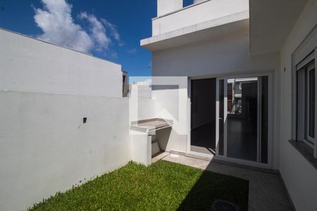 Casa de condomínio à venda com 103m², 2 quartos e 2 vagasQuintal
