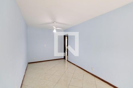 Sala de casa para alugar com 2 quartos, 130m² em Campo Grande, Rio de Janeiro