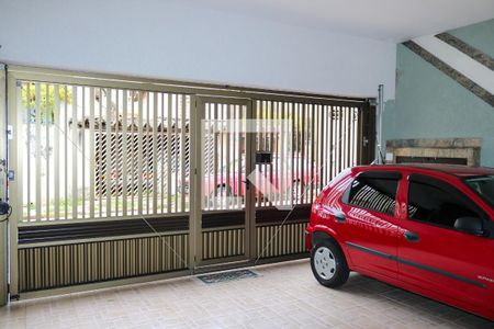 Casa à venda com 290m², 3 quartos e 2 vagasGaragem