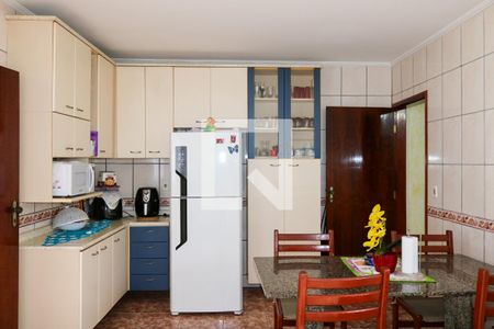 Casa à venda com 290m², 3 quartos e 2 vagasCozinha