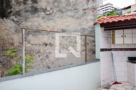 Casa à venda com 290m², 3 quartos e 2 vagasQuintal