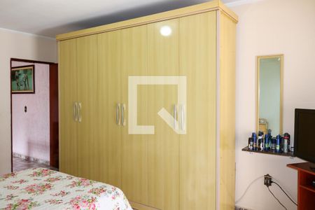 Casa à venda com 290m², 3 quartos e 2 vagasQuarto 1