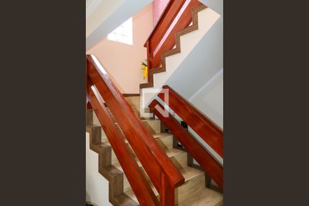 Sala - Escada acesso aos quartos de casa à venda com 3 quartos, 290m² em Vila Palmares, São Caetano do Sul