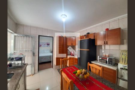 Casa à venda com 290m², 3 quartos e 2 vagasCasa 2 - Cozinha