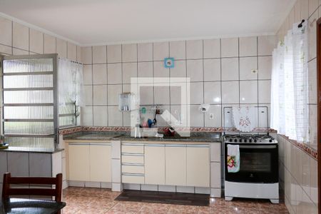 Casa à venda com 290m², 3 quartos e 2 vagasCozinha