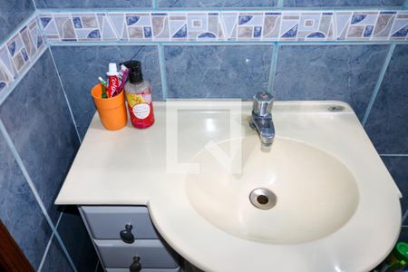 Casa à venda com 290m², 3 quartos e 2 vagasCasa 2 - Banheiro