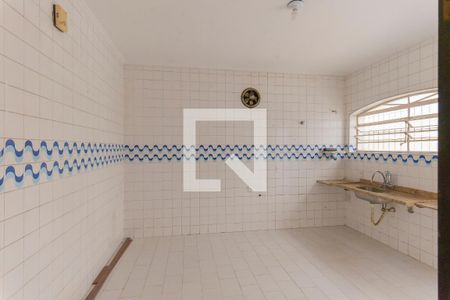 Casa à venda com 236m², 3 quartos e 4 vagas Casa à venda com 236m², 3 quartos e 4 vagasCozinha