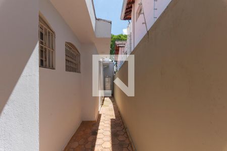 Casa à venda com 236m², 3 quartos e 4 vagas Casa à venda com 236m², 3 quartos e 4 vagasQuintal