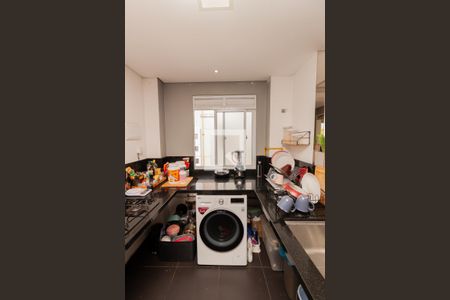 Apartamento à venda com 35m², 2 quartos e 1 vaga Apartamento à venda com 35m², 2 quartos e 1 vagaCozinha e Área de Serviço