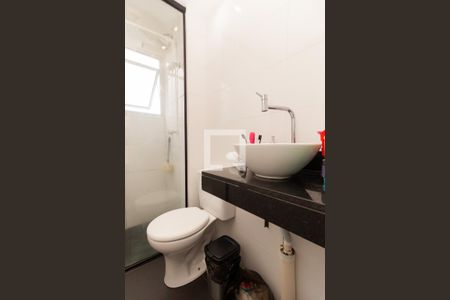 Apartamento à venda com 35m², 2 quartos e 1 vaga Apartamento à venda com 35m², 2 quartos e 1 vagaBanheiro