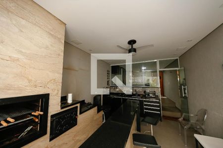 Casa à venda com 220m², 4 quartos e 4 vagasÁrea gourmet