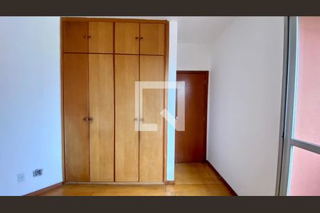 Quarto Suíte de apartamento à venda com 4 quartos, 110m² em Buritis, Belo Horizonte