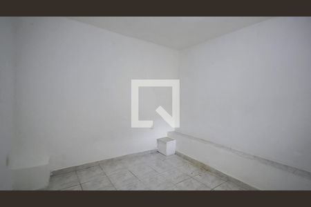 Quarto de casa para alugar com 1 quarto, 30m² em Penha Circular, Rio de Janeiro
