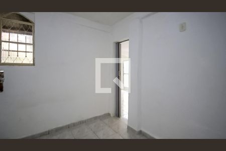 Quarto de casa para alugar com 1 quarto, 30m² em Penha Circular, Rio de Janeiro