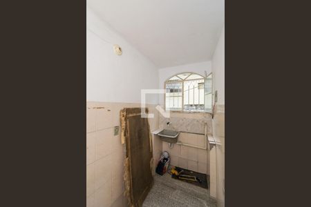 Casa para alugar com 30m², 1 quarto e sem vagaÁrea de Serviço