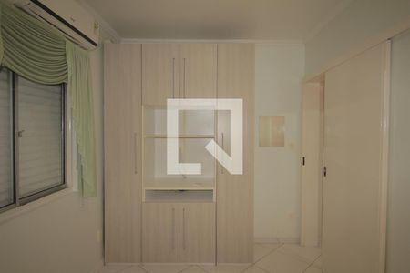 Quarto 2 de apartamento para alugar com 2 quartos, 48m² em Centro, Canoas