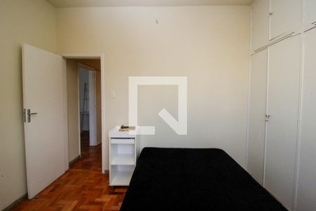 Quarto 1 de apartamento para alugar com 3 quartos, 105m² em Santo Antônio, Belo Horizonte
