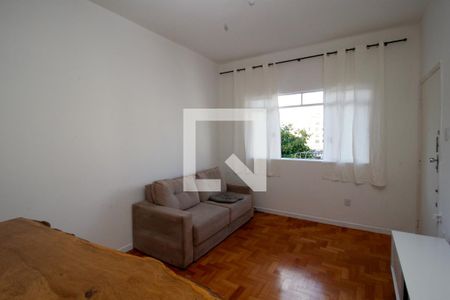Sala de apartamento para alugar com 3 quartos, 105m² em Santo Antônio, Belo Horizonte