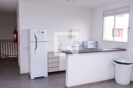 Apartamento à venda com 44m², 2 quartos e sem vagaÁrea comum - Salão de festas