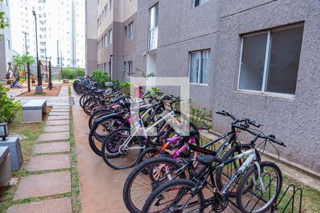 Apartamento à venda com 44m², 2 quartos e sem vagaÁrea comum