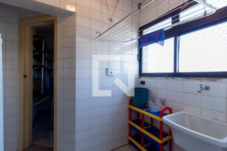 Apartamento à venda com 105m², 3 quartos e 1 vagaÁrea de Serviço