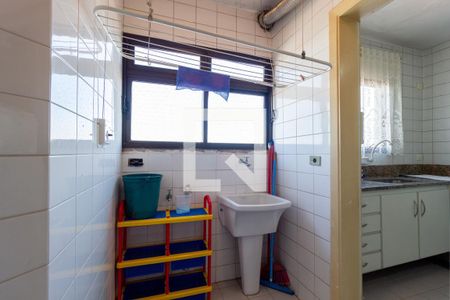 Apartamento à venda com 105m², 3 quartos e 1 vagaÁrea de Serviço