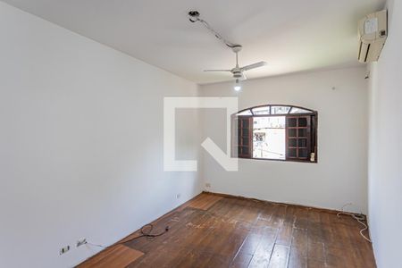 Casa à venda com 130m², 3 quartos e 2 vagasQuarto 1