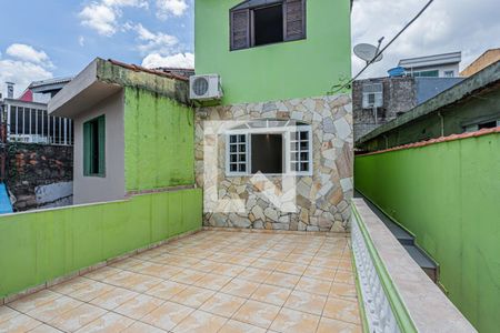 Casa à venda com 130m², 3 quartos e 2 vagasQuintal