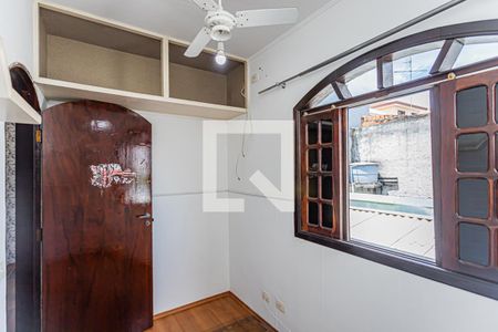 Casa à venda com 130m², 3 quartos e 2 vagasQuarto 2