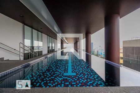Studio para alugar com 34m², 1 quarto e 1 vaga Studio para alugar com 34m², 1 quarto e 1 vagaÁrea comum - Piscina