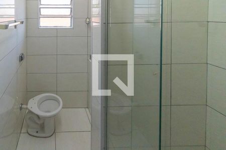 Banheiro 1 de casa para alugar com 3 quartos, 110m² em Parque São Luís, São Paulo