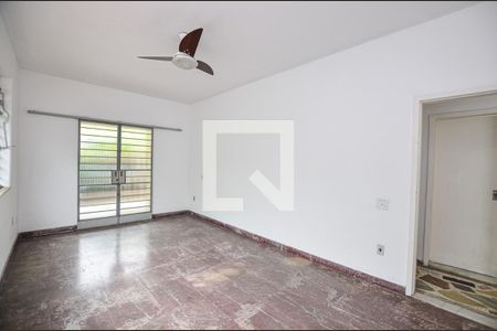 Sala de casa à venda com 4 quartos, 186m² em Fonseca, Niterói