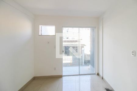 Quarto 1 de casa de condomínio para alugar com 2 quartos, 62m² em Cabral, Nilópolis