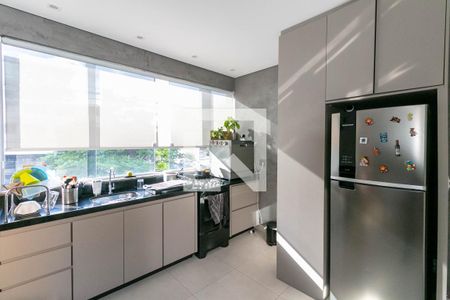 Cozinha de apartamento para alugar com 1 quarto, 75m² em Barro Preto, Belo Horizonte