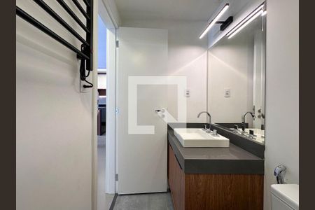 Apartamento à venda com 69m², 2 quartos e 1 vagaBanheiro Social