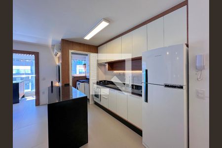 Apartamento à venda com 69m², 2 quartos e 1 vagaCozinha