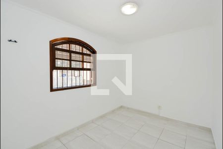 Quarto 2 de casa para alugar com 2 quartos, 100m² em Jardim Terezópolis, Guarulhos